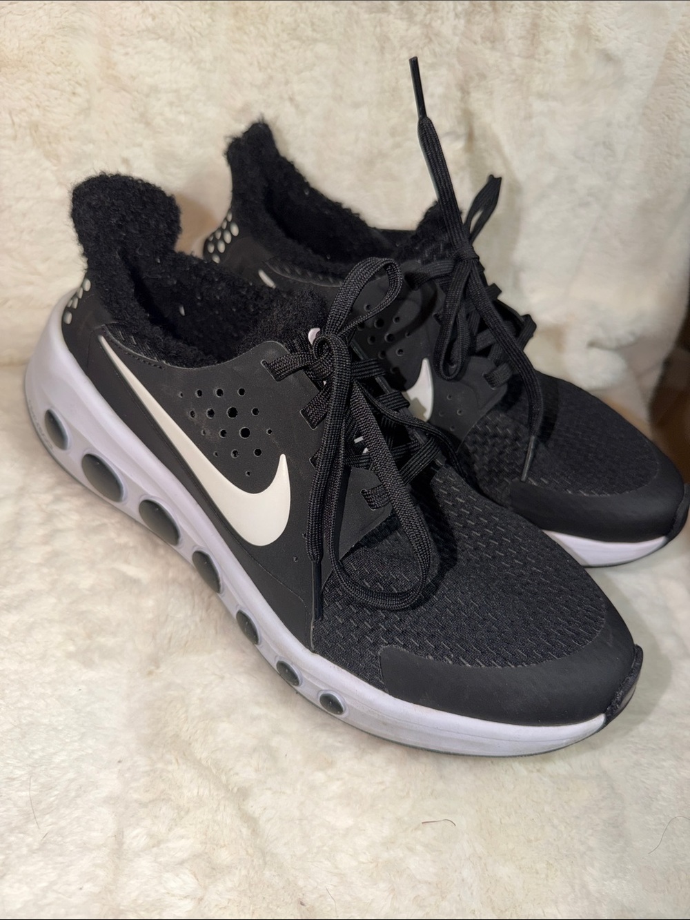 Nike Men’s  Cruz 1 Black Athletic Sneakers with White Swoosh and White Midsole